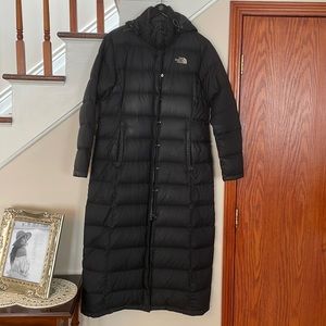 The North Face Women's Black Long Down Coat